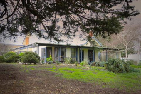 Galwiji Homestead - Accommodation Mount Tamborine 0
