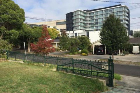 Rose Avenue Home Stay - Accommodation Mount Tamborine 0