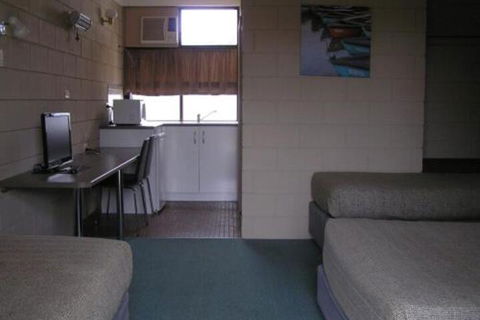 Dongara Old Mill Motel - Accommodation Mount Tamborine 7