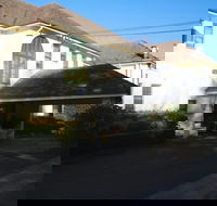 The Dormie House - On The Golf Course - Accommodation Mount Tamborine