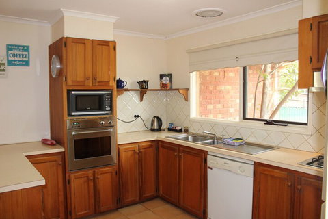 Australian Home Away At East Doncaster - Accommodation Mount Tamborine 2