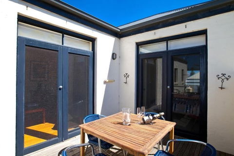 Port Boutique Accommodation - Accommodation Mount Tamborine 6