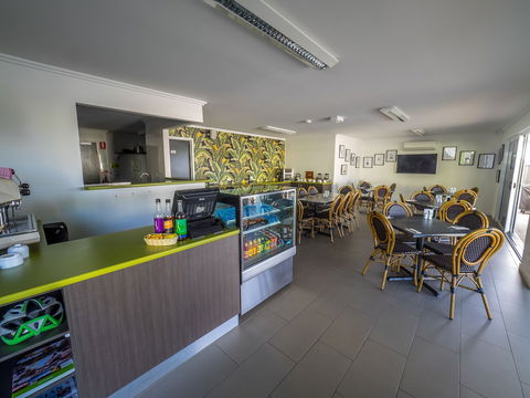 Mackay Oceanside Central Hotel - Accommodation Mount Tamborine 3