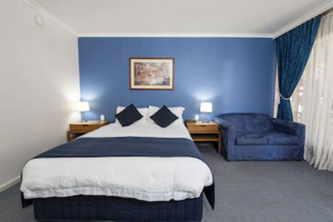 MAS Country Riverboat Lodge Motor Inn - Accommodation Mount Tamborine 0