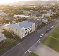 Port Elliot Beach House YHA Hostel - Accommodation Mount Tamborine