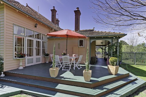 Dalfruin B&B - Accommodation Mount Tamborine 1