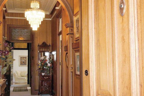 Wiss House Bed And Breakfast - Accommodation Mount Tamborine 7