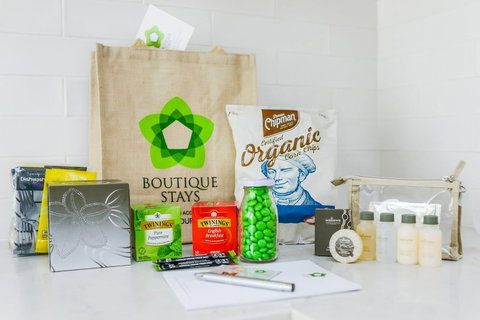 BOUTIQUE STAYS - The Residence - Accommodation Mount Tamborine 6