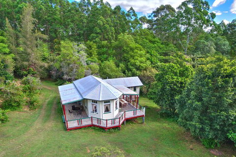 Avalon Noosa Farm Cottages - Accommodation Mount Tamborine 3