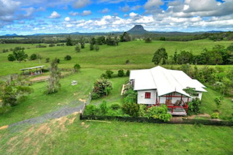 Avalon Noosa Farm Cottages - Accommodation Mount Tamborine 0
