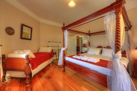 Acacia Bed & Breakfast - Accommodation Mount Tamborine 4