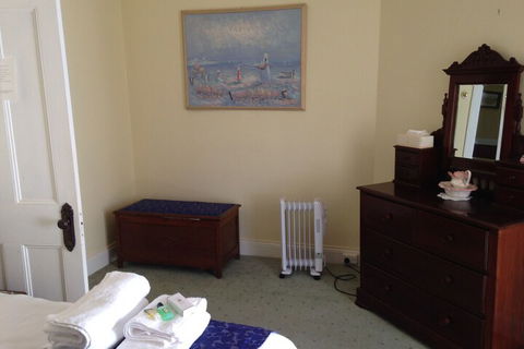 Acacia Bed & Breakfast - Accommodation Mount Tamborine 2