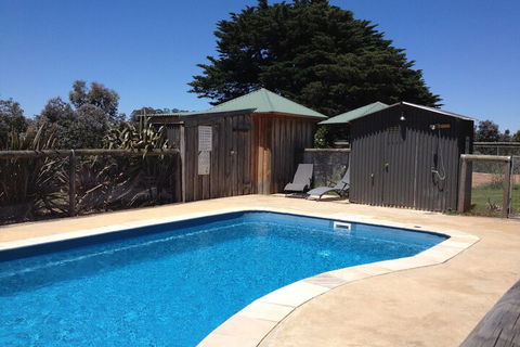 Neerim Country Cottages - Accommodation Mount Tamborine 4