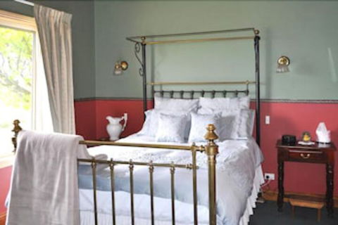 Killynaught Spa Cottages - Accommodation Mount Tamborine 5