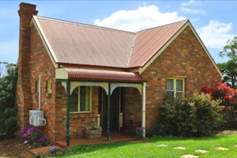 Killynaught Spa Cottages - Accommodation Mount Tamborine 3