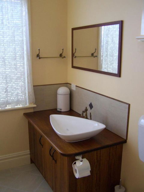 RJs Bed & Breakfast - Accommodation Mount Tamborine 3