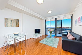 Astra Apartments Rhodes - Accommodation Mount Tamborine 6