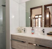 Fairway Manor Accommodation - Accommodation Mount Tamborine