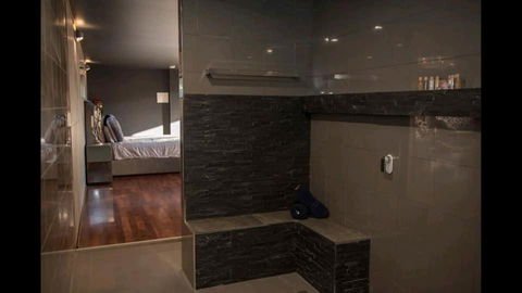 Mudstone Spa Retreat - Accommodation Mount Tamborine 2