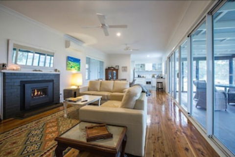 Colenso Country Retreat - Accommodation Mount Tamborine 1