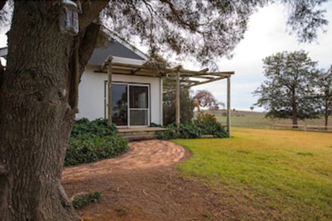 Colenso Country Retreat - Accommodation Mount Tamborine 0