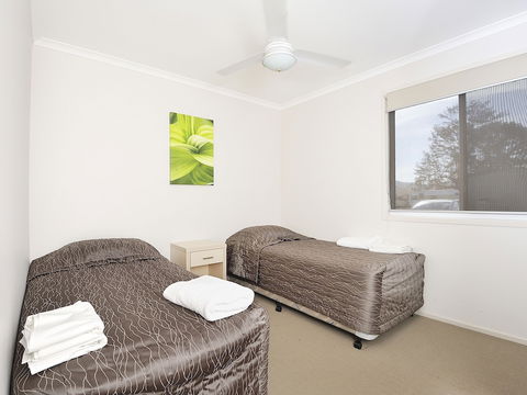 NRMA Lake Somerset Holiday Park - Accommodation Mount Tamborine 2
