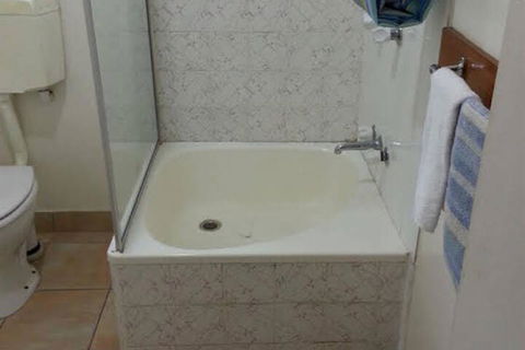 Sandy Court Holiday Units - Accommodation Mount Tamborine 6