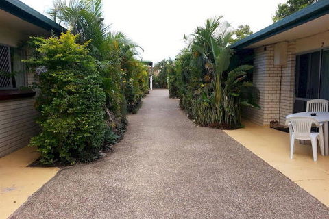 Sandy Court Holiday Units - Accommodation Mount Tamborine 4