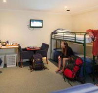Adventure Backpackers Port Lincoln - Accommodation Mount Tamborine