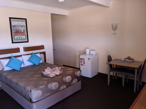The Argent Motel - Accommodation Mount Tamborine 2