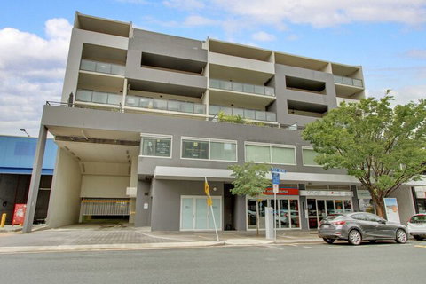 Accommodate Canberra - Braddon 33 - Accommodation Mount Tamborine 1