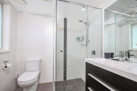Accommodate Canberra - Braddon 33 - Accommodation Mount Tamborine 7