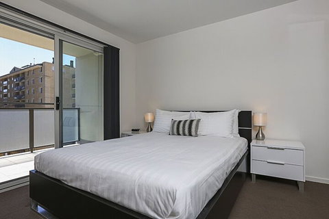 Accommodate Canberra - Braddon 33 - Accommodation Mount Tamborine 4