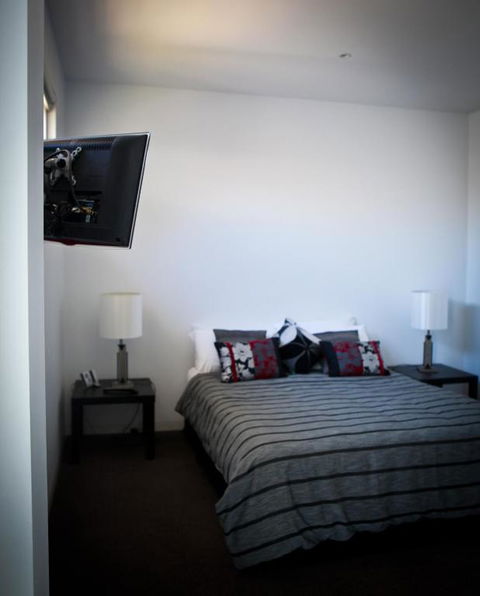 Battery Cove Beach Front Apartment - Accommodation Mount Tamborine 3