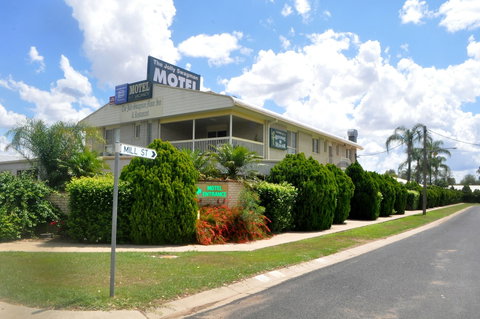 The Jolly Swagman Motor Inn - Accommodation Mount Tamborine 4