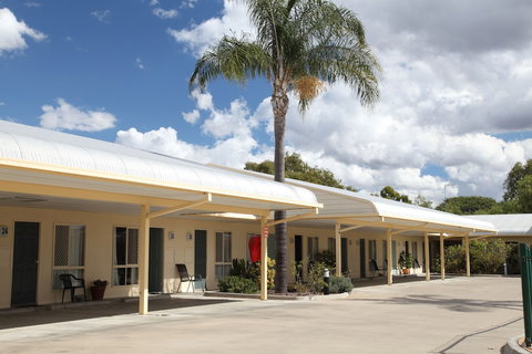The Jolly Swagman Motor Inn - Accommodation Mount Tamborine 5