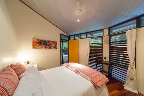 The Dome House - Accommodation Mount Tamborine 2