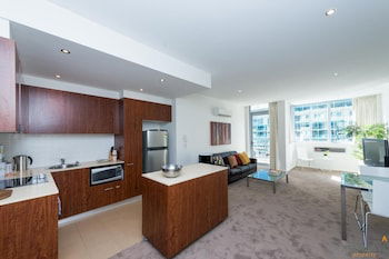 Accommodate Canberra - Metropolitan - Accommodation Mount Tamborine 0