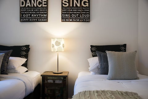 Artemis Retreat - Accommodation Mount Tamborine 5