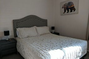 Book Lake Bolac Accommodation Vacations Accommodation Mount Tamborine Accommodation Mount Tamborine