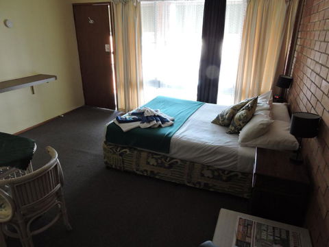 Pacific Motor Inn - Accommodation Mount Tamborine 2
