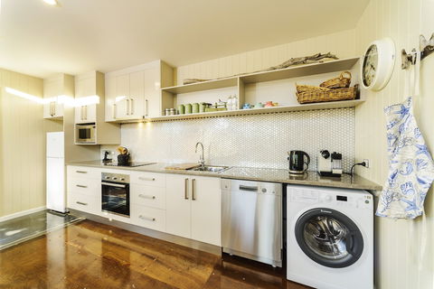 Coastal Pods Wynyard - Accommodation Mount Tamborine 5