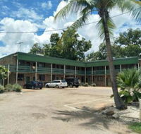 Palm Court Backpackers - Accommodation Mount Tamborine