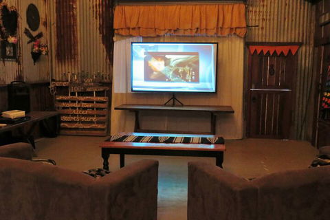 Kings Creek Retreat - Accommodation Mount Tamborine 4