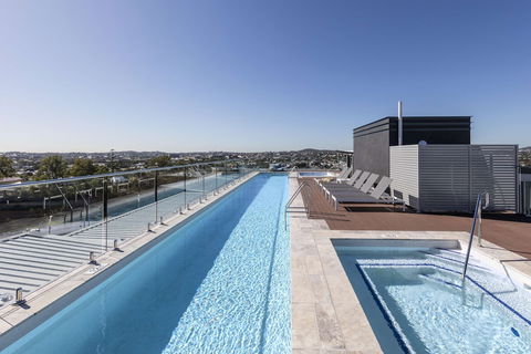 Oaks Brisbane Woolloongabba Suites - Accommodation Mount Tamborine 4