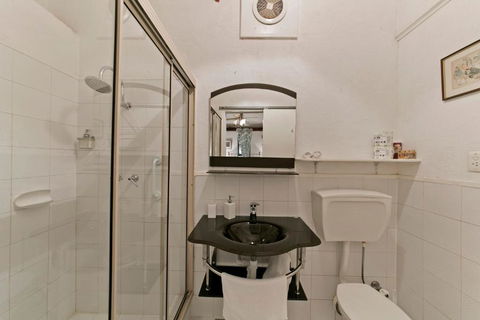 Hillside Country Retreat - Accommodation Mount Tamborine 2