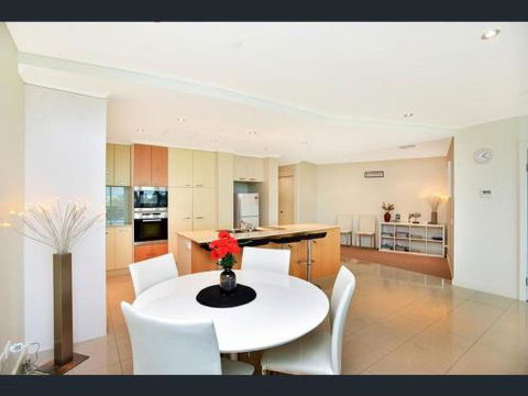 Gallery Resort Apartments - Accommodation Mount Tamborine 6