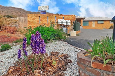 Almond Inn Motel - Accommodation Mount Tamborine 3