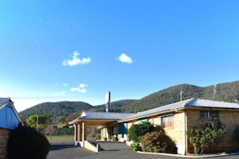 Almond Inn Motel - Accommodation Mount Tamborine 0