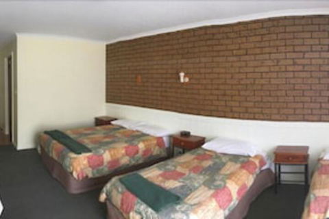 Cardigan Lodge Motel - Accommodation Mount Tamborine 4